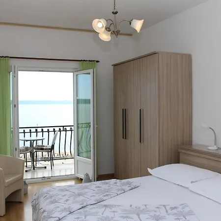 By The Sea Podgora, Makarska - 21378 Apartment *